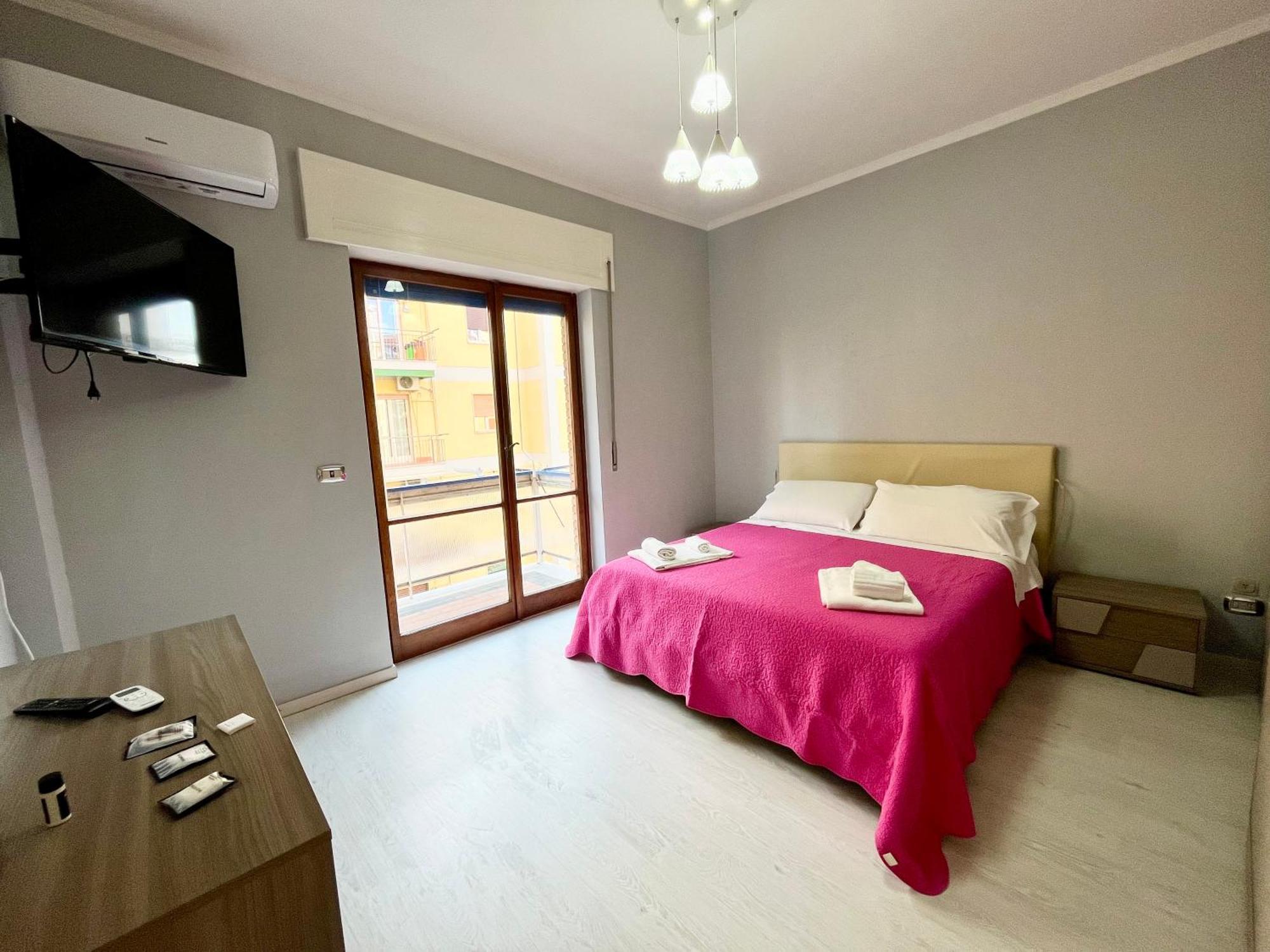 Greta'S Apartment San Giorgio a Cremano Dış mekan fotoğraf